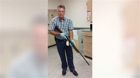 Seattle police release photos of Kurt Cobain suicide gun | Fox News