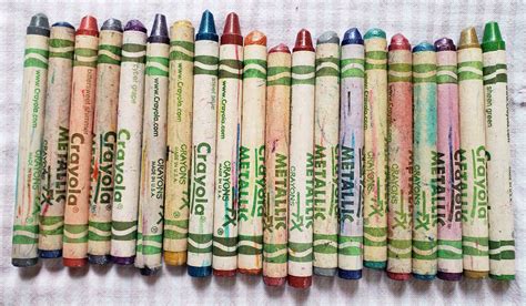 Crayons 的图像结果