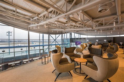 Chase Sapphire Reserve Lounge: Features And How To Access