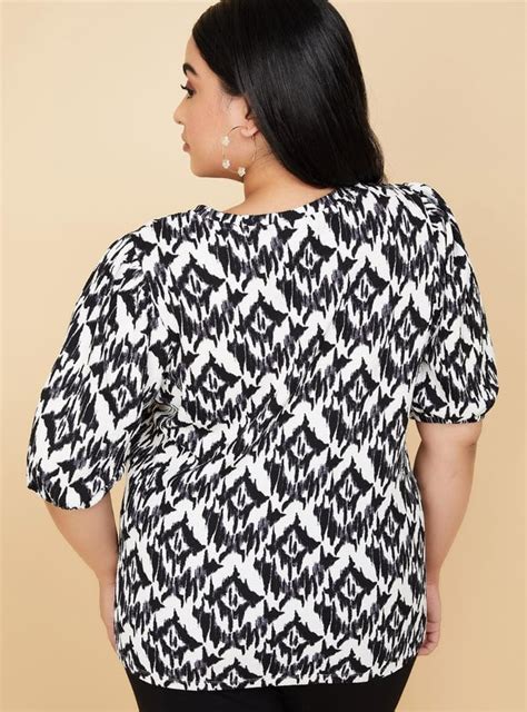 Buy Women Printed Puffed Sleeves Top Online at just Rs. 799.0 ...