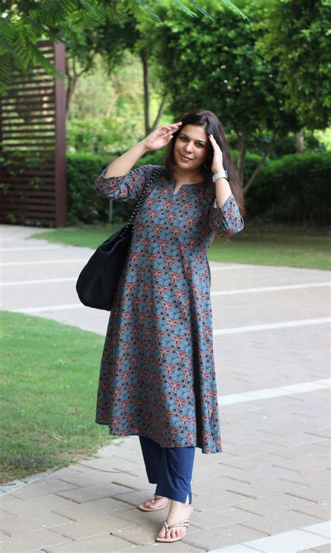Cotton Blue Ajrakh Print Kali Kurta – Baareeki