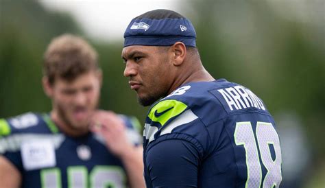 Elijah Arroyo, AJ Barner Seahawks, Klint Kubiak tight ends | Tacoma ...