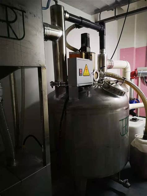 厨房油水分离器-隔油池-隔油设备-餐饮油水分离器设备厂家报价-恒润疆（北京）环境工程技术有限公司专业生产厂
