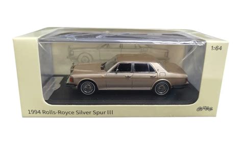 GFCC 1:64 1994 Rolls-Royce Silver Spur, British Gold Diecast Model Car ...