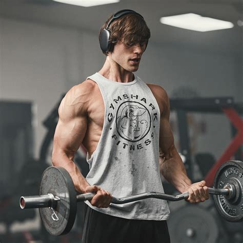 Cant Lift Weights Think You Can't Lift Weights While Pregnant? Here's