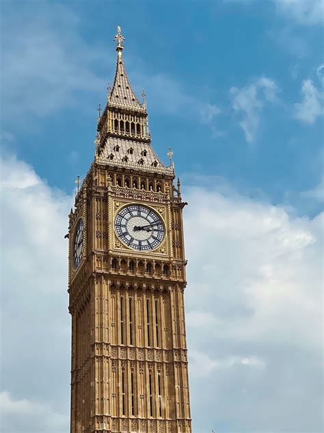 Famous Landmark Buildings 21 Must Visit Iconic Buildings And Landmarks