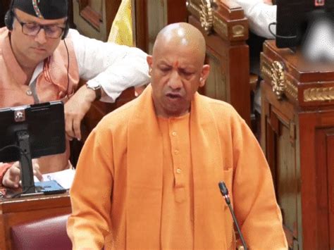 Yogi Adityanath: Not Everyone Can Be Shankaracharya | UP Assembly