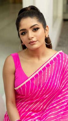 Classic Saree Blouse Designs By Aditi Shankar For Women In Late 20s