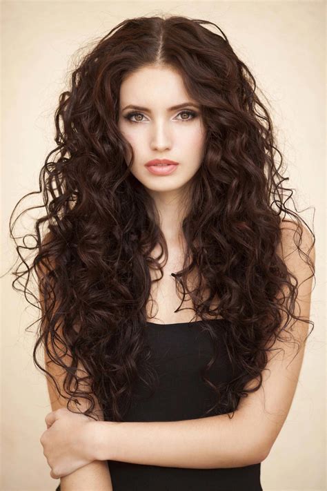 Wavy Brown Hairstyles