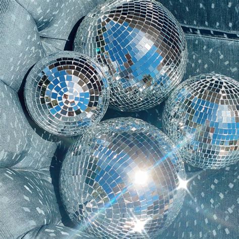 Sparkling Disco Ball