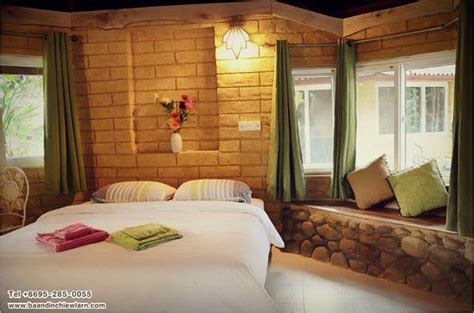 BAANDIN CHIEWLARN (Ban Ta Khun) - Lodge Reviews, Photos, Rate ...