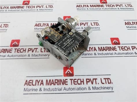 Danfoss Kp5 060-1173 Pressure Switch 8-28 Bar 100-400 Psig Pe – Aeliya ...