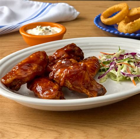 Tyson® Fully Cooked Oven Roasted Bone-In Chicken Wing Sections, Jumbo