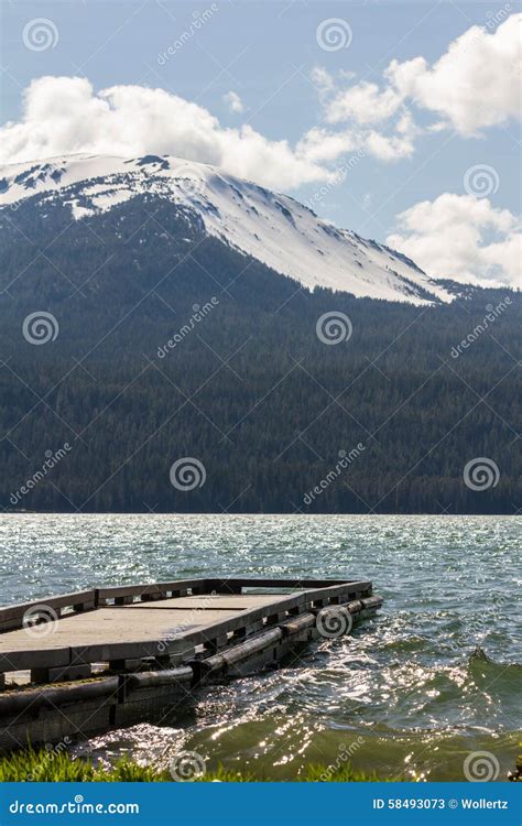 Diamond Lake, Oregon stock image. Image of mount, natural - 58493073