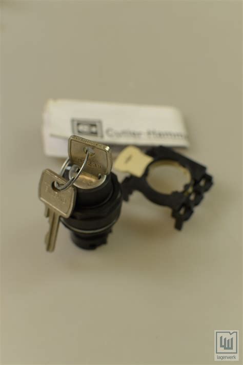febi | 17978 | Thermostat with o-ring | bilstein group partsfinder ...