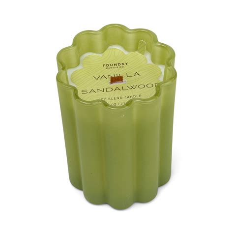 Foundry Candle Co. Vanilla and Sandalwood Frosted Glass Candle, 7.5 oz ...