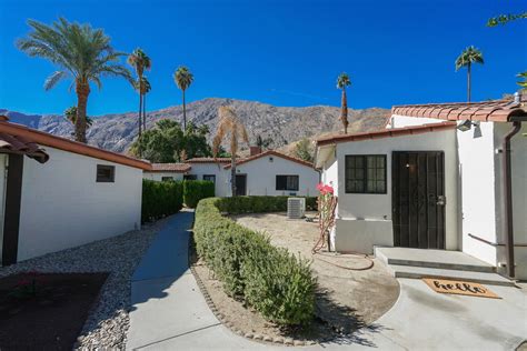 Best Airbnb in Palm Springs | Palm Springs Cottages | Cottage Vacation ...