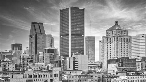 Download wallpaper 2048x1152 buildings, embankment, river, city, black ...