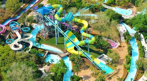 Adventure Island Water Park 的图像结果