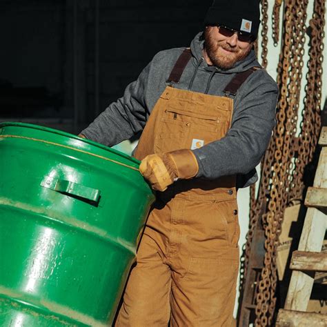 Carhartt insulated work gloves for carpenters working in cold weather conditions