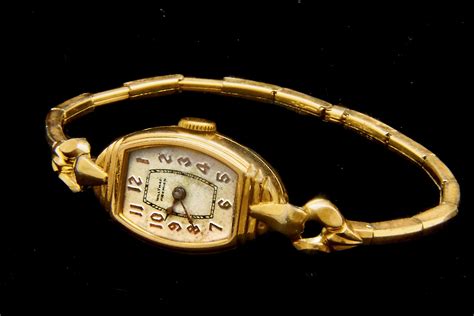 Solid 14k Gold 1930s Vintage Waltham PREMIER Wristwatch • 1938 Dainty ...