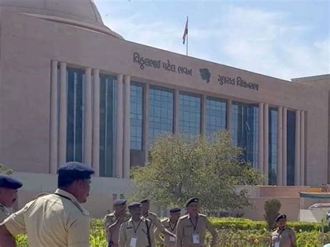 139 crore bond recovery from MBBS doctors in 3 years, 18 crore bond ...