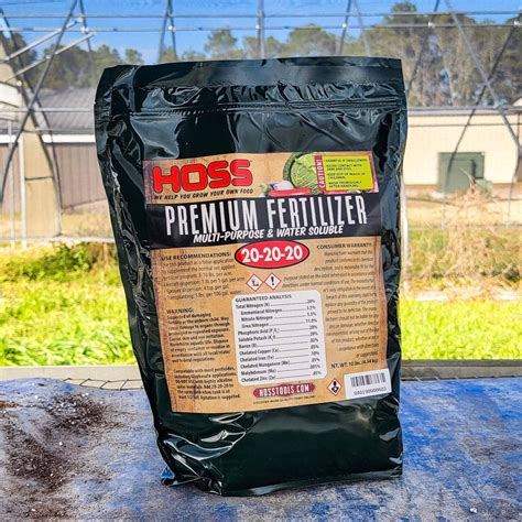 20 20 20 Garden Fertilizer - www.greenthumbgear.com