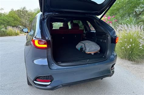 2025 Mazda CX-70 Review and Test Drive | Capital One Auto Navigator