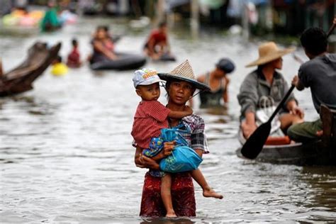 Monsoon flooding forces thousands to evacuate homes in Myanmar