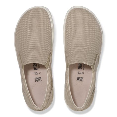 Oswego Canvas-Suede Sandcastle | BIRKENSTOCK
