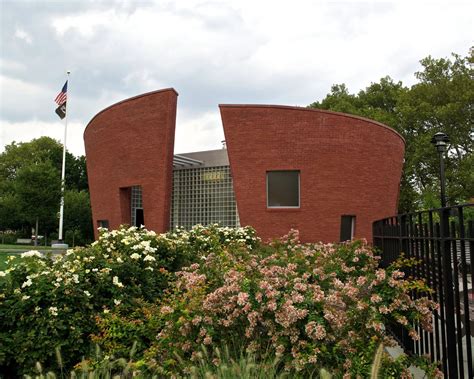 USPS Manhatttan VMF S