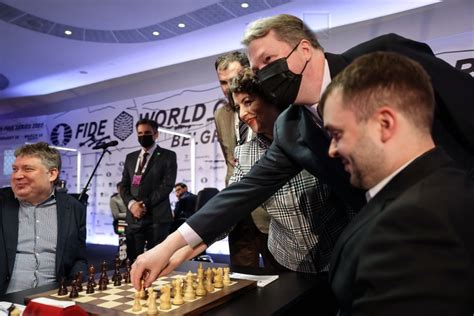 Belgrade GP R3: Harikrishna holds Anish Giri to a draw - ChessBase India