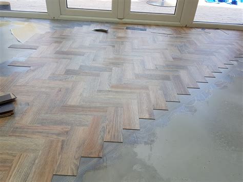 Herringbone Vinyl Tile - Fashion Flooring & Interiors