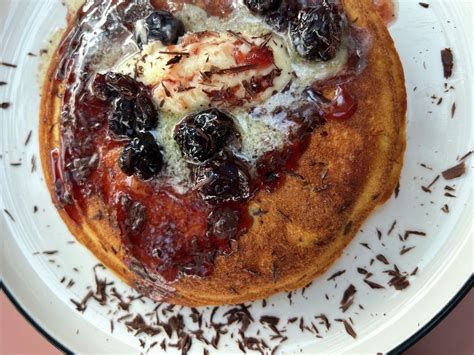 Pluckers moves into Austin's Southpark Meadows community