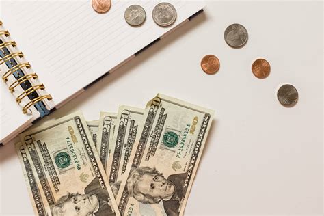 21 Best Under The Table Jobs That Pay Cash