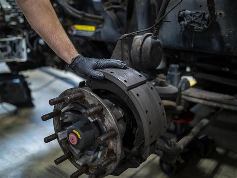 Truck Brake Repair Services in Houston, TX | TireTex