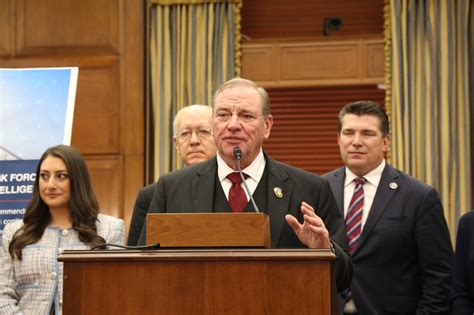 Florida panhandle congressman Neal Dunn won't seek reelection | WFSU News