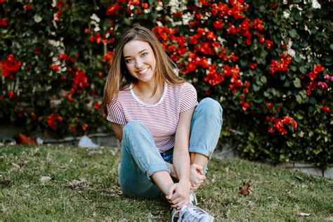 Nicole Brydon Bloom image