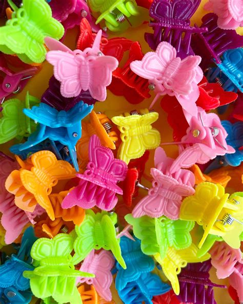 90s Butterfly Hair Clips/ 8 Clips/ Mixed Colours/ Barrettes/ | Etsy