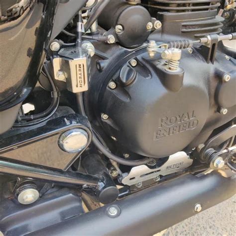 Rear Oil Container & Topper Cover for Meteor 350 – Sans Classic Parts