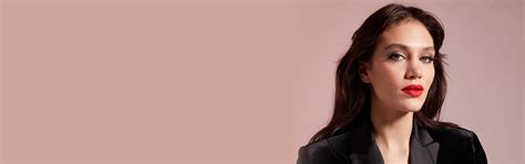 LIPS – Alix Avien India