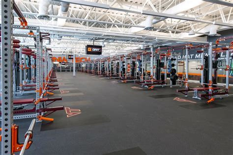 Virginia Tech Unveils Upgrades to Football Strength Facility - Training ...