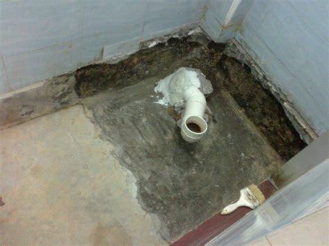 我把卫生间砸了才发现没漏水，卫生间漏水如何排查及处理，降低损失 - 知乎