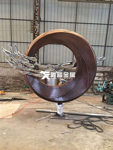 安装于北京昌平七孔桥-天宏不锈钢雕塑产品工程案例