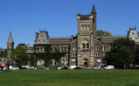 世界QS排名：加拿大大学排名2019 - 居外百科