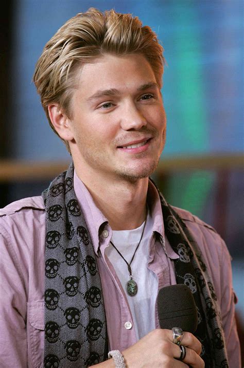 11 Totally Swoon-Worthy Throwback Photos of Chad Michael Murray