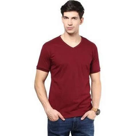 V-Neck Maroon Mens V Neck Plain T-Shirt