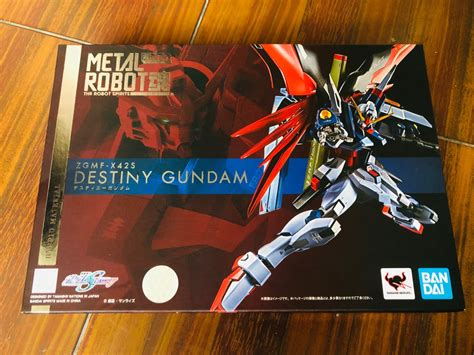 Metal Robot 的图像结果