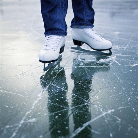 Oshkosh's Menominee Park opens outdoor skating rink for 2025 season ...