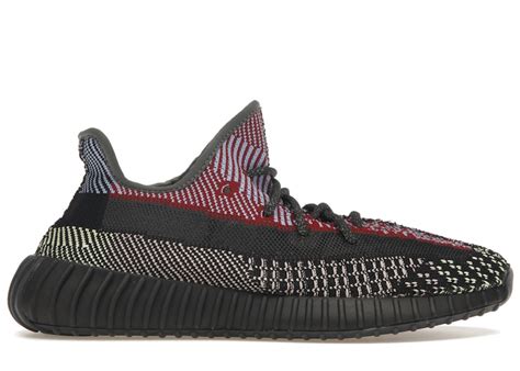 Grijze yeezys on sale